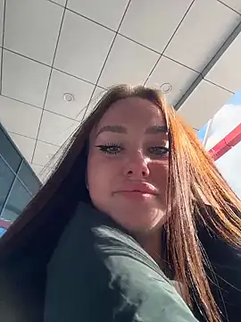 Czat XXX na żywo – KiraSunshine