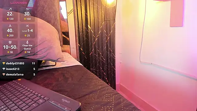 XXX chat uživo modela _salome_xx