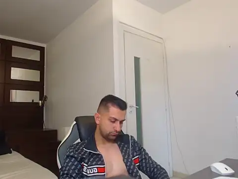 BryceReign Webcamshow