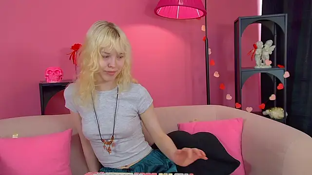 Chat XXX en directo de HannahHollis