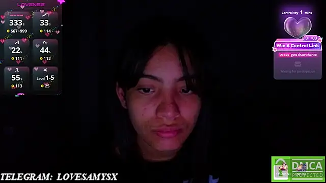 แชท XXX สดของ Lovelyamyy