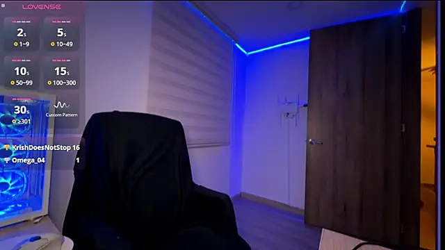 Chat +18 de cloe_small ao vivo