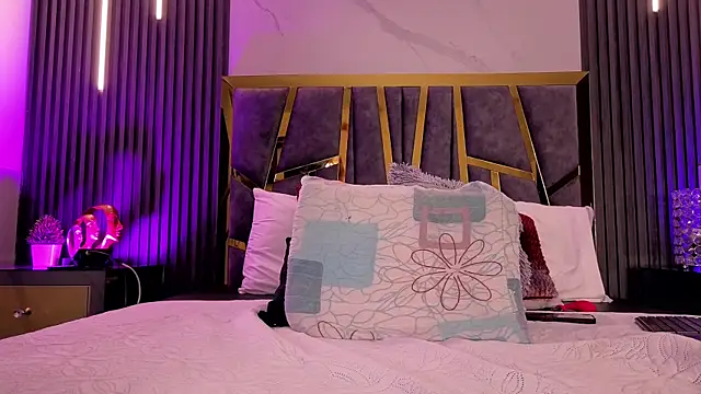 Chloe_Connor: απευθείας συνομιλία ΧΧΧ