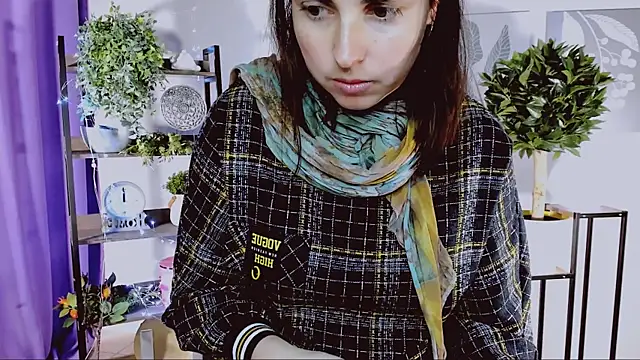 MartaEdams' Live XXX Chat