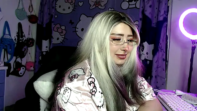 lussyevans24: онлайн-секс-чат