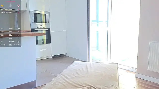 KellyAdderiyのライブXXXチャット