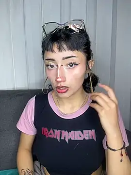 แชท XXX สดของ baby_akuma