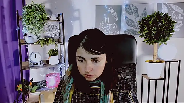 MartaEdams' Live XXX Chat