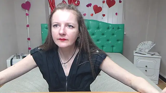 دردشة MeganPirs الجنسية المباشرة