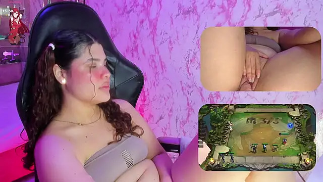 SariBloomy Chat XXX in diretta