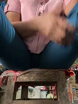 BellaCherishDarlingのライブXXXチャット