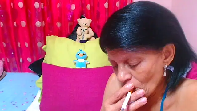 SLUTTYROXY 现场XXX聊天