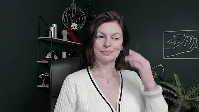 VivianWILDのウェブカメラショー