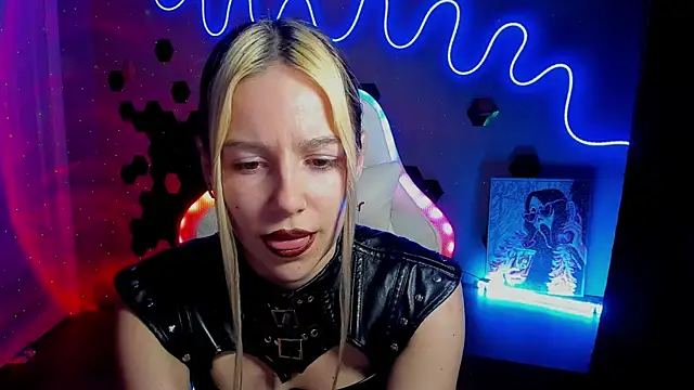 แชท XXX สดของ mistress_annaa