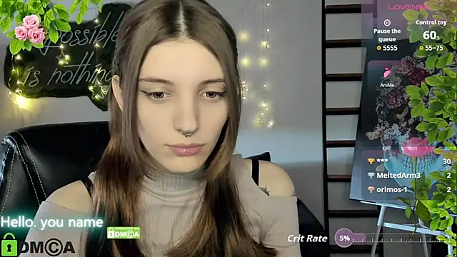 CherryBloom777 Adlı Modelin Canlı XXX Sohbeti