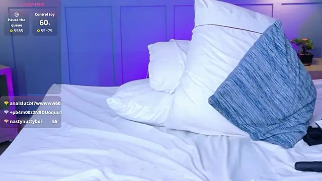 Chloe-Rose-のライブXXXチャット