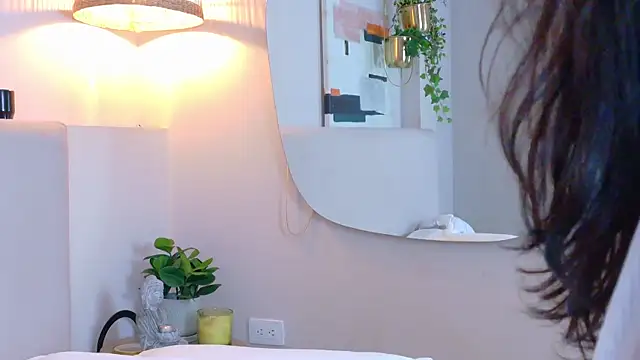 VioletBloommのライブXXXチャット