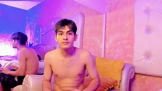 TylerCruz__ webcam show