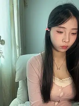 yiyibaby2026 即時 XXX 聊天