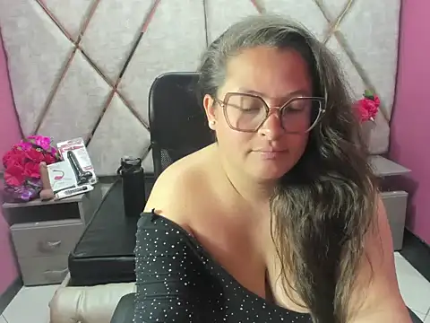 Sarah_Boobs_のライブXXXチャット