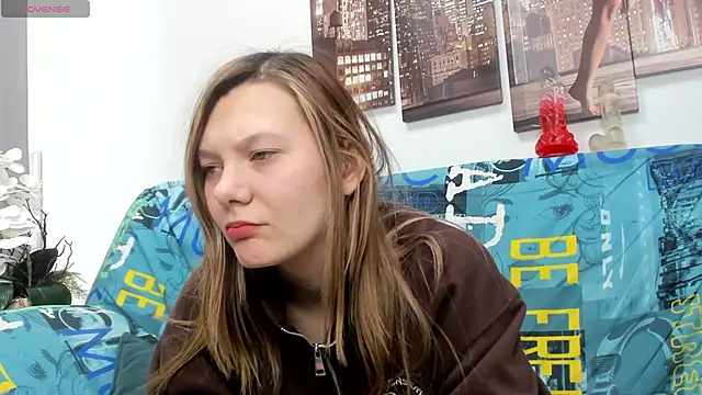 Sunny_Sammy élő XXX-chatje