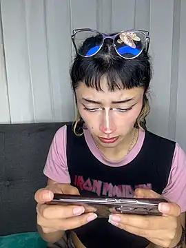 Chat XXX en directo de baby_akuma