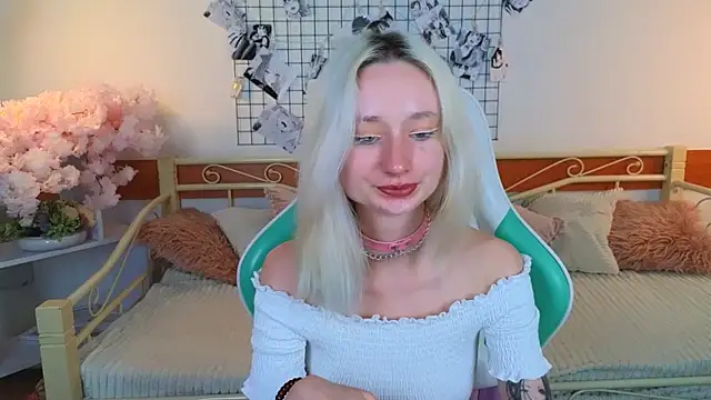 Katia_Kim 라이브 XXX 채팅