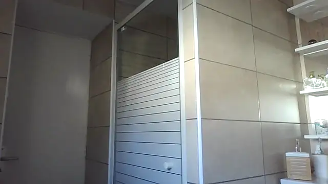 Show Webcam de naturiste974