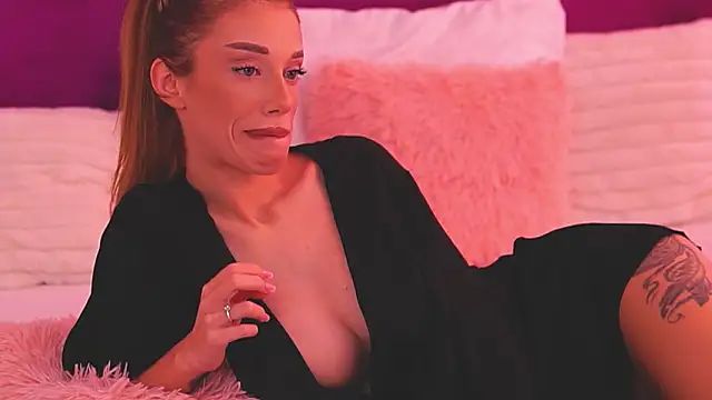 Chat XXX Live EllinaNuria