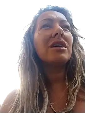 Exotic_ParisX Live XXX-Chat