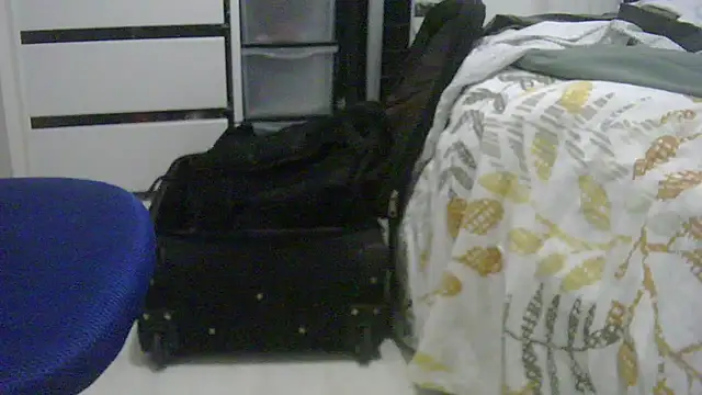 steven_mar43684 Show in webcam