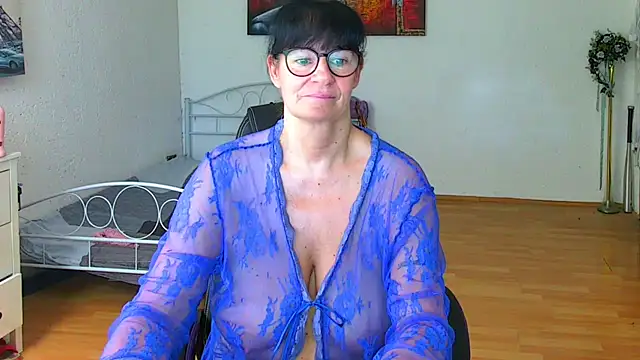 แชท XXX สดของ Sylly