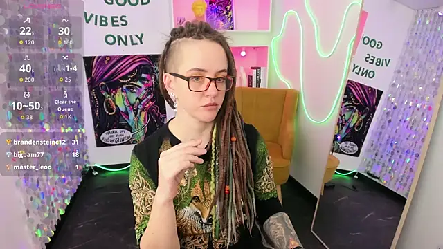 XXX chat uživo modela LisaFoxy_y