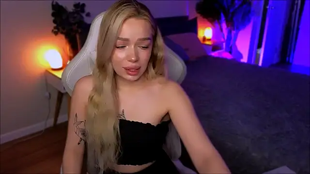 Lily_Yin – Naživo XXX chat