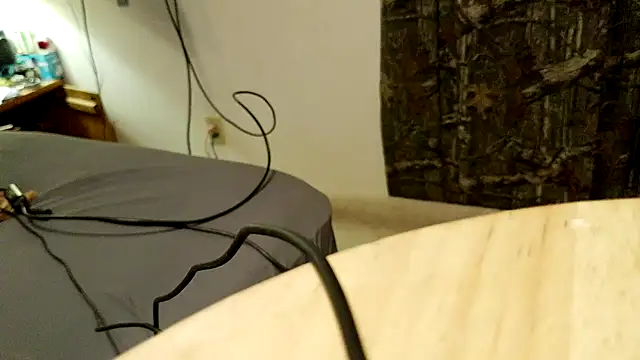 dcrick978 在線直播表演