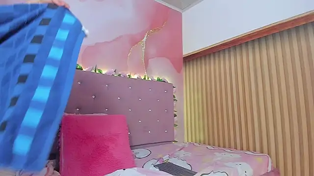 violet_taylor_ Live XXX-chat