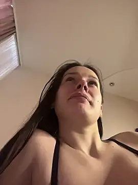 AuraaNova – Naživo XXX chat