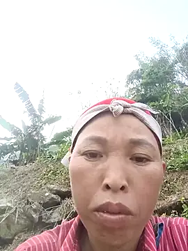 NIANIAKUTE 网络视讯表演