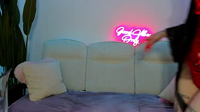 Cassy-Foxy's Live XXX Chat