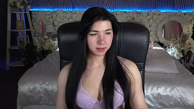 EmilyCandyy's Live XXX Chat