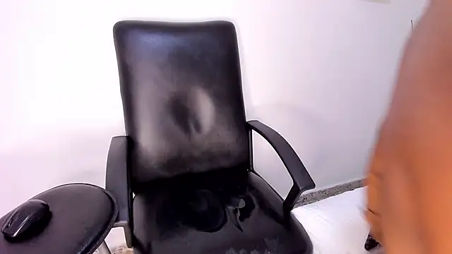 summer_williams18のライブXXXチャット