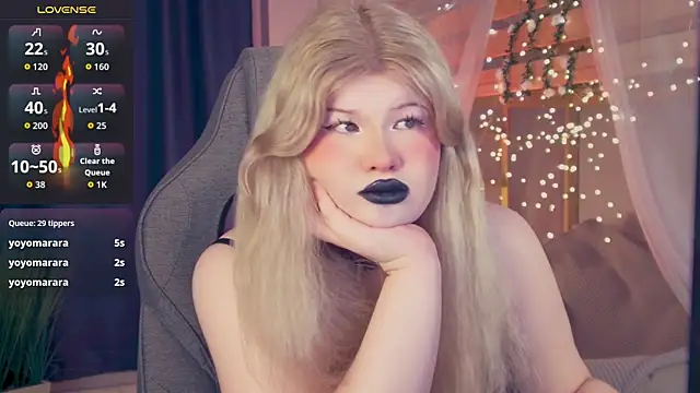 แชท XXX สดของ LilithNlsn