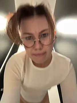 RinaCatのライブXXXチャット