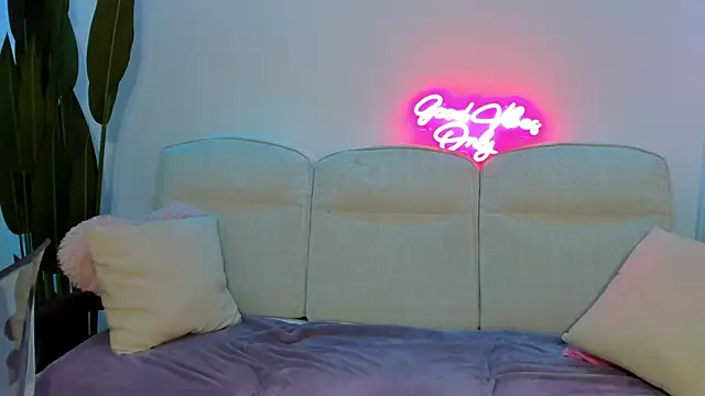 Cassy-FoxyのライブXXXチャット