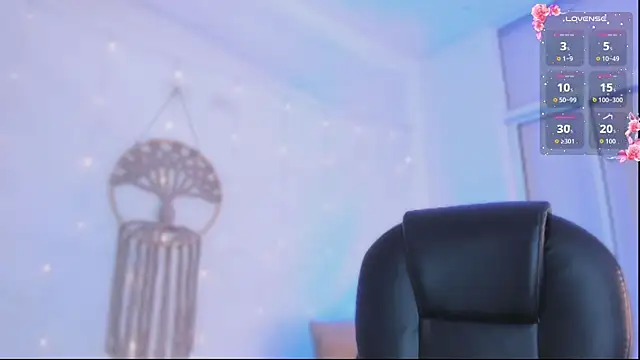 Ginni_charlotten Live XXX chat