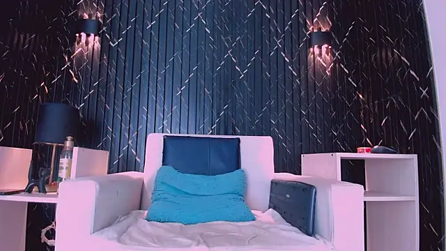 Gregory_Sforza Chat XXX live