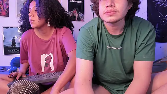 Chat +18 de hothoneychile ao vivo