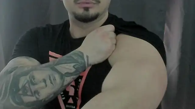 TONYWILSONN Live XXX Chat