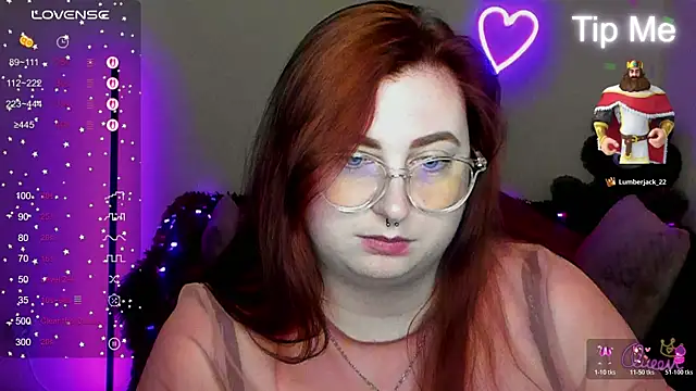 Chat +18 de Alicia_love00 ao vivo