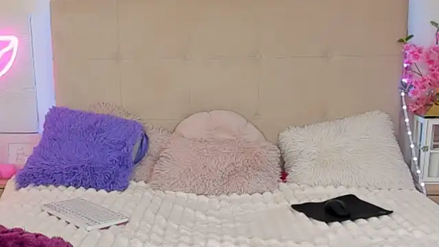 Chat +18 de OliviaFlex ao vivo